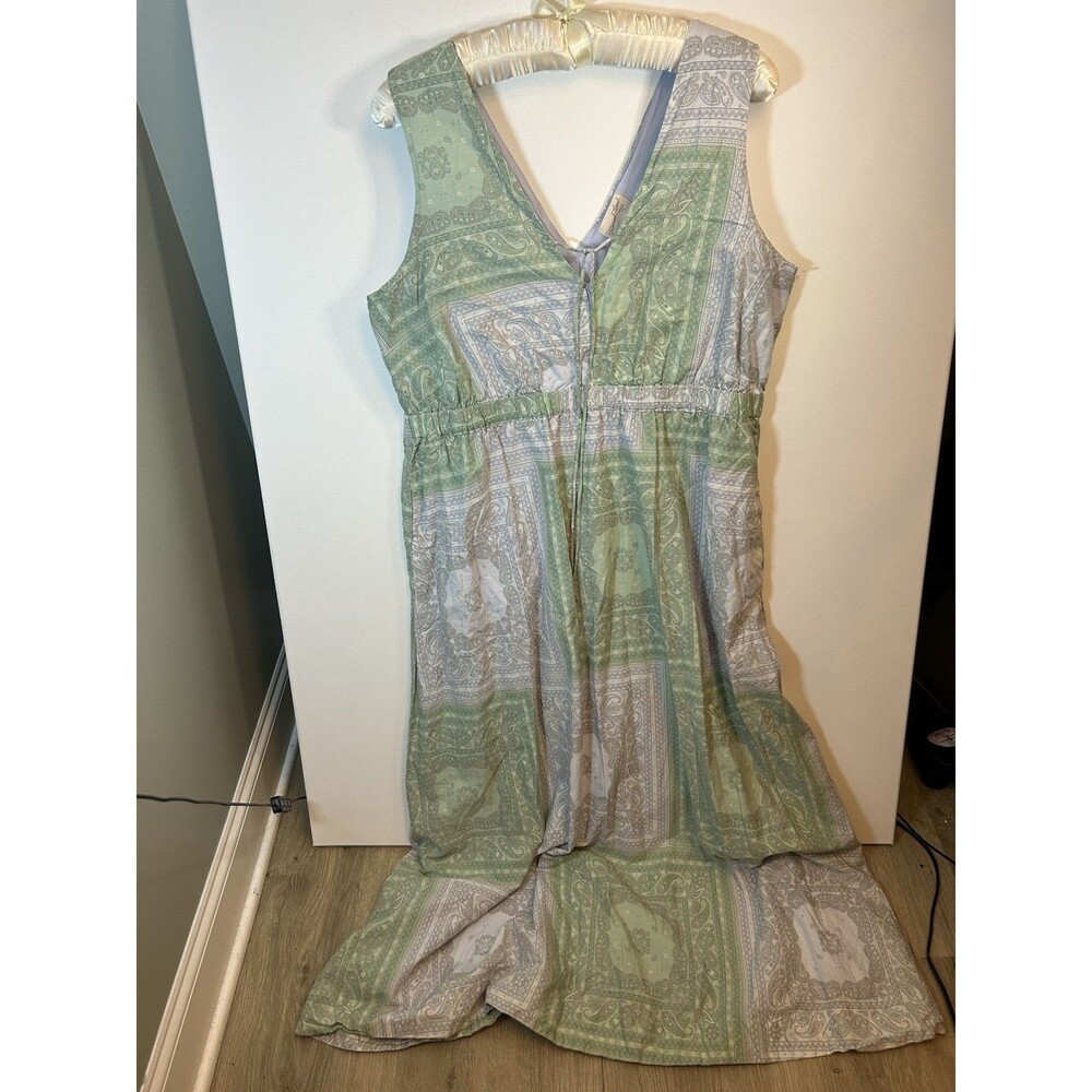 Universal Thread Women’s XL Green Paisley Bandana V Neck Boho Maxi Dress Pockets - Picture 13 of 14